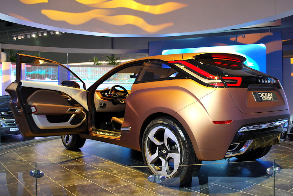 Lada XRAY Concept 1