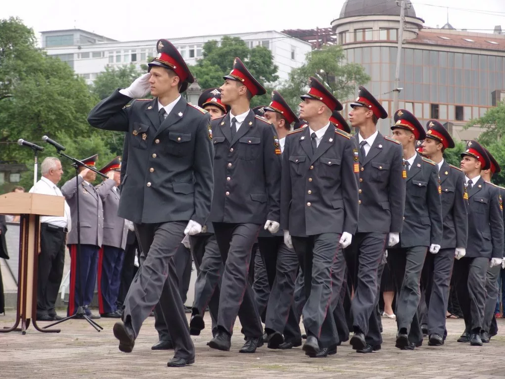 В работе в строю. Полиция России. Полицейский России. Сотрудник МВД. Российская милиция.