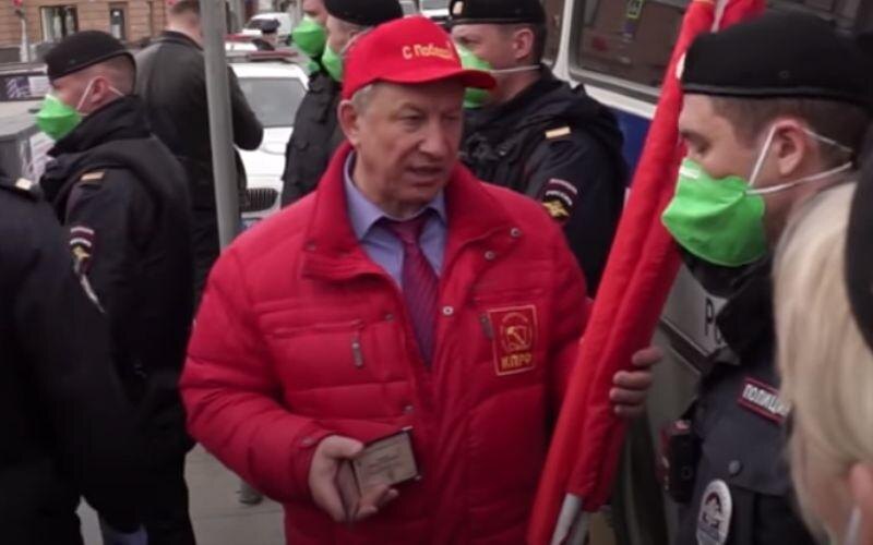 Депутат ГД РФ коммунист Валерий Рашкин. Скриншот видео  YouTube