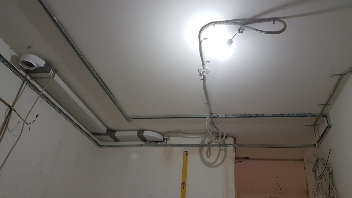 Вывод под кухонную вытяжку