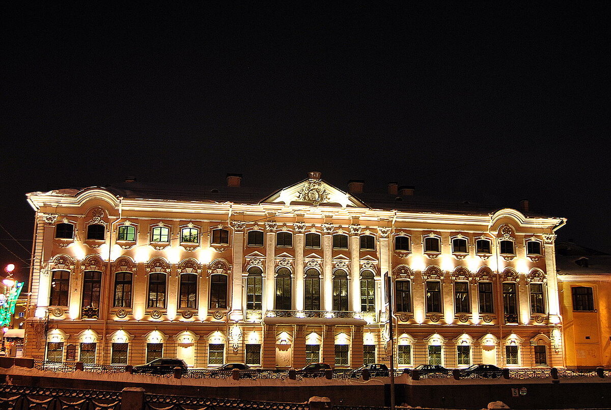 Строгановский дворец в петербурге