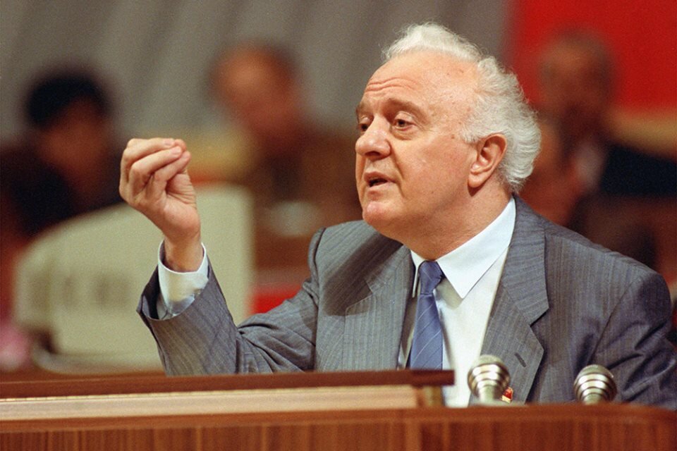 Эдуард Шеварднадзе