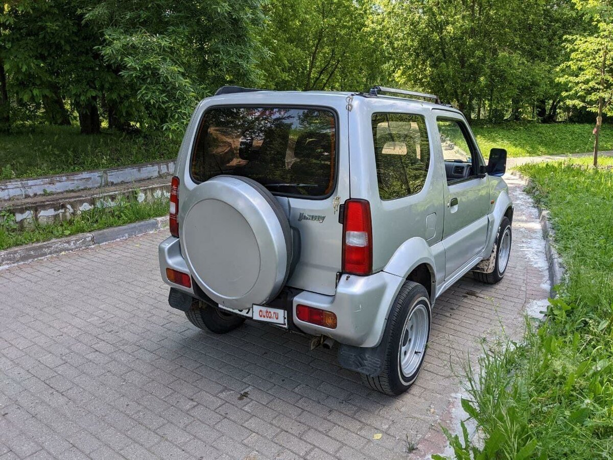 Фото одного из автомобилей, находящихся в продаже на Авто.ру