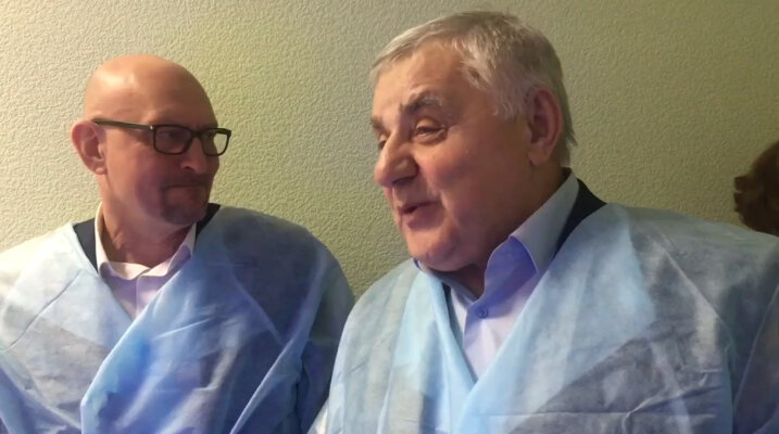 Александр Лазаревич и Георгий Хухунаишвили / Фото: Pr Scr vk.com / Администрация Тихвинского района