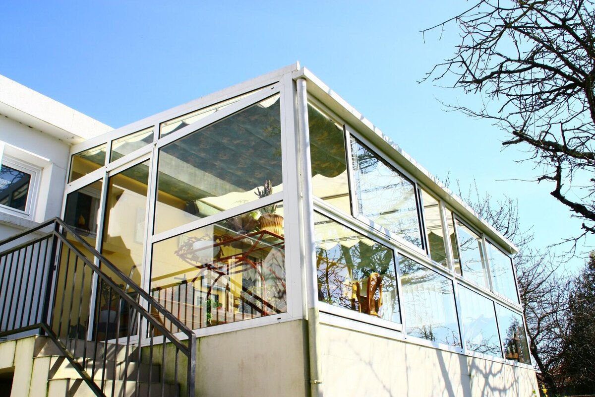 Shutterstock📷Закрытая терраса