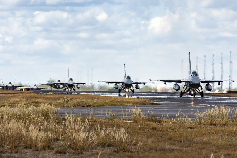    Киев пожаловался на нехватку боевых самолетов