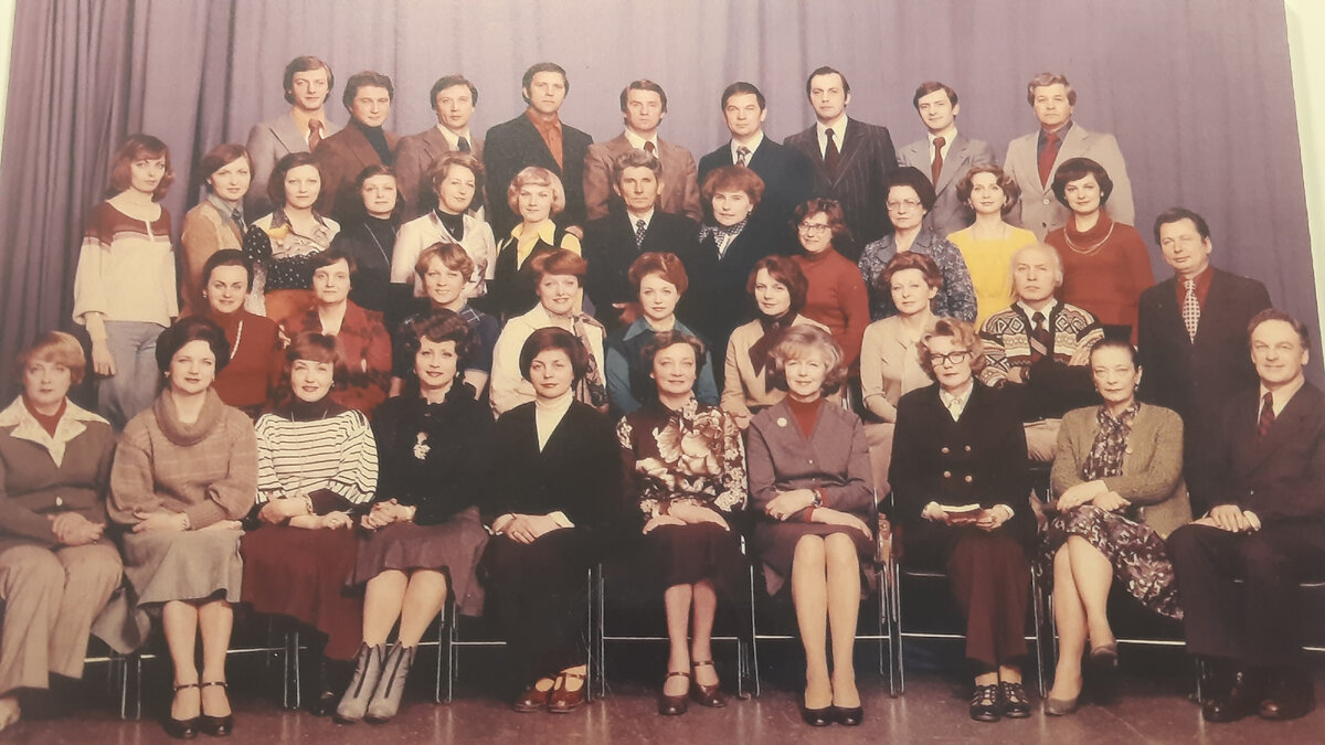 Полный список коллектива -  в конце статьи