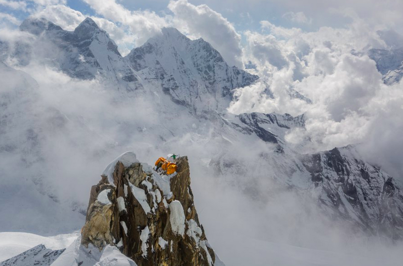Am double. Ама Даблам второй лагерь. Непал National Geographic photo. Вершина горы Гималаев деревни. Гималаи гифка