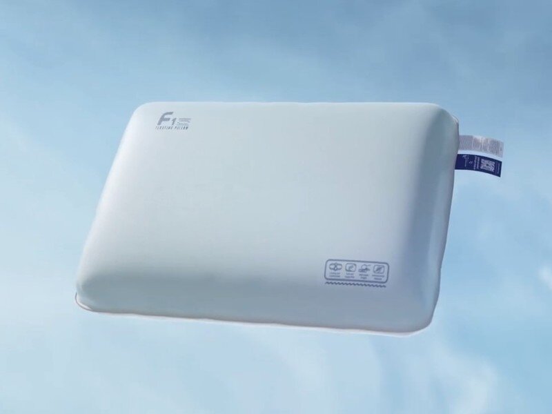    Nitetronic F1 — умная подушка с водяным охлаждением за $79