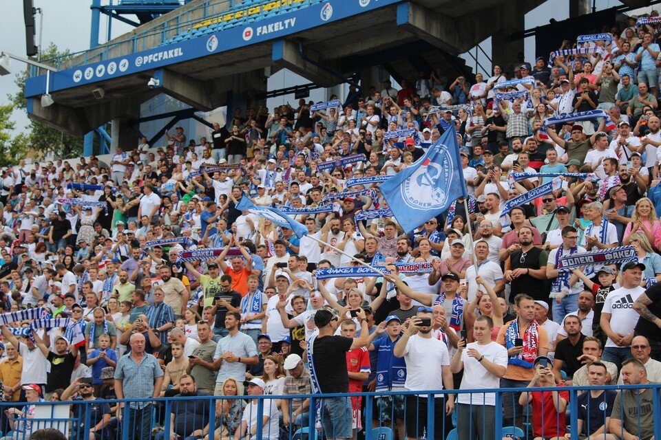    25 сентября «Факел» сыграет с «Рубином». Анна ГРЕБЕНКИНА