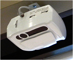 Real-3D — самый точный сенсор подсчета посетителей. Технология подсчета основана на 3D-сканировании, благодаря этому работа оборудования не зависит от внешних факторов