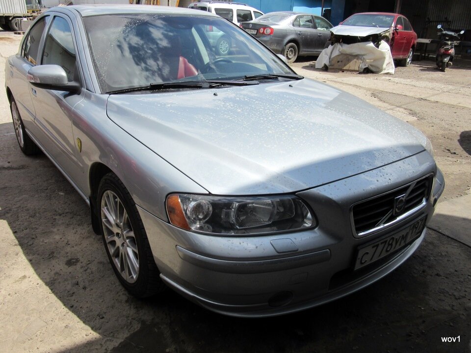 Итак в программе нордический седан в холодном цвете и с мелкой риской переходящей в равномерную матовость под восстановительную полировку и нанесение полимерной защиты.