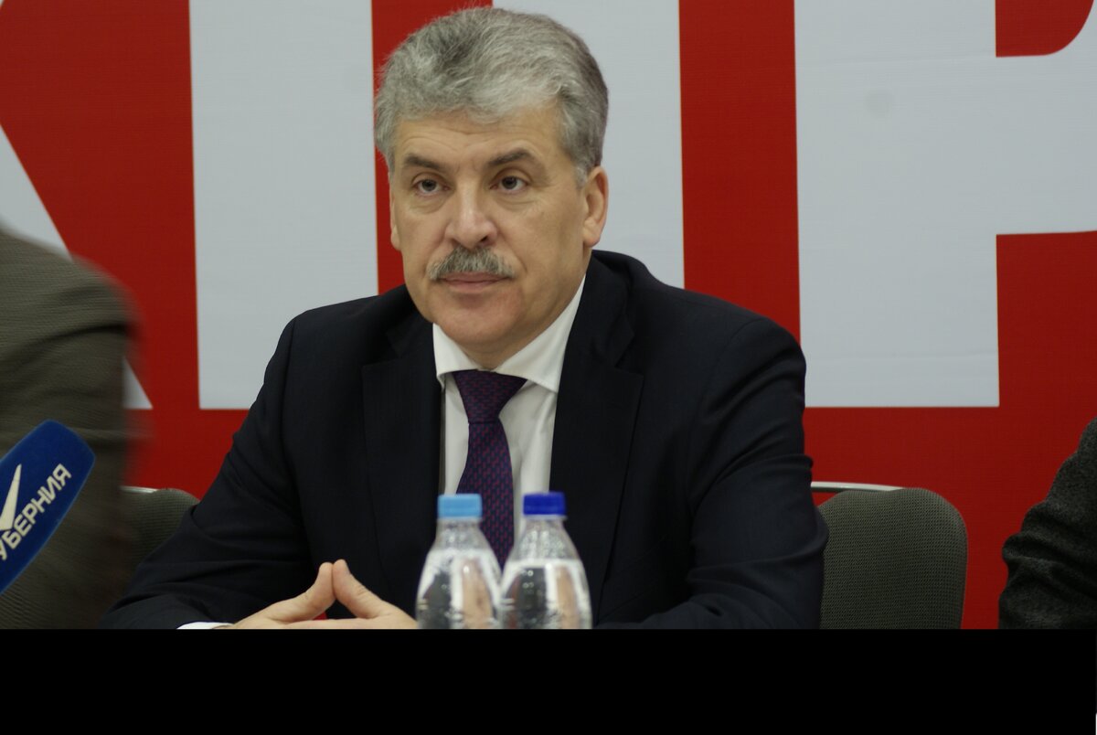 Павел Грудинин на одной из встреч