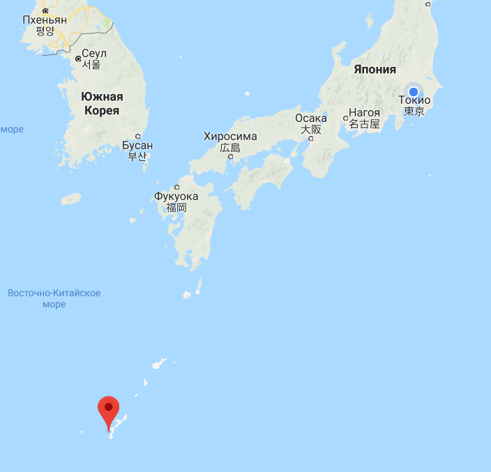 Синяя точка - это где я обитаю; красная - это где г. Наха префектуры Окинава.