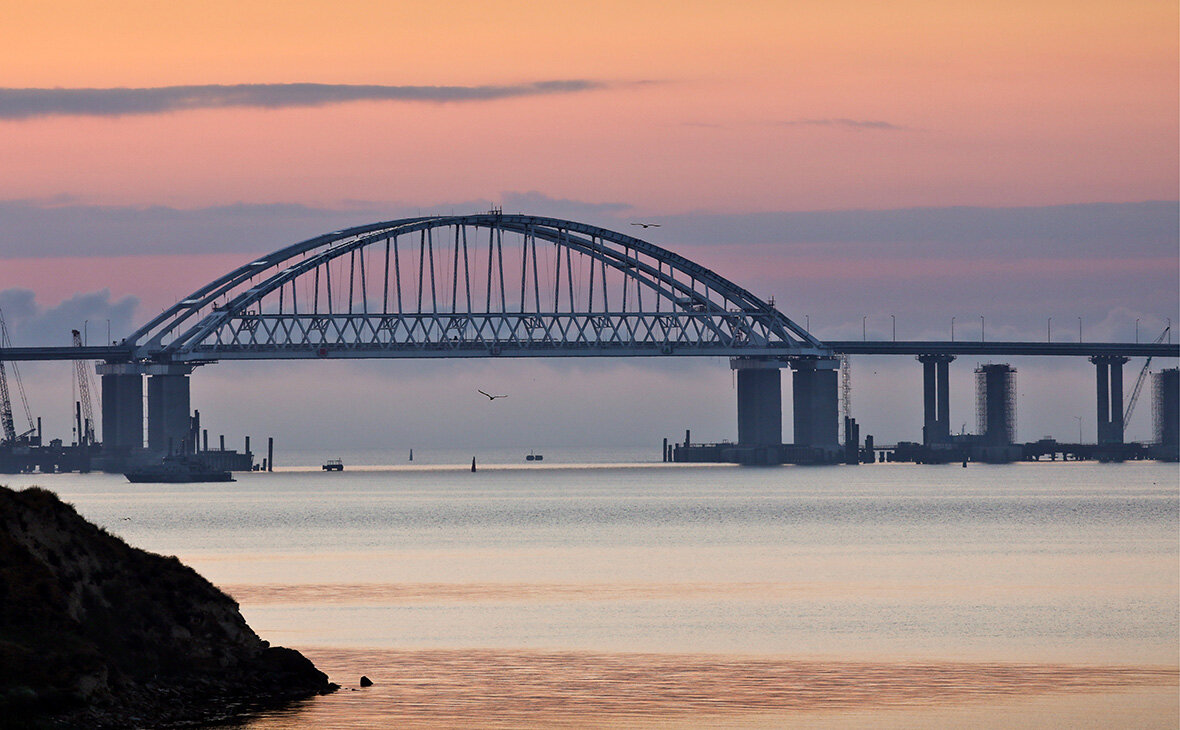 Крымский мост - один из успешно реализованных инфраструктурных проектов 