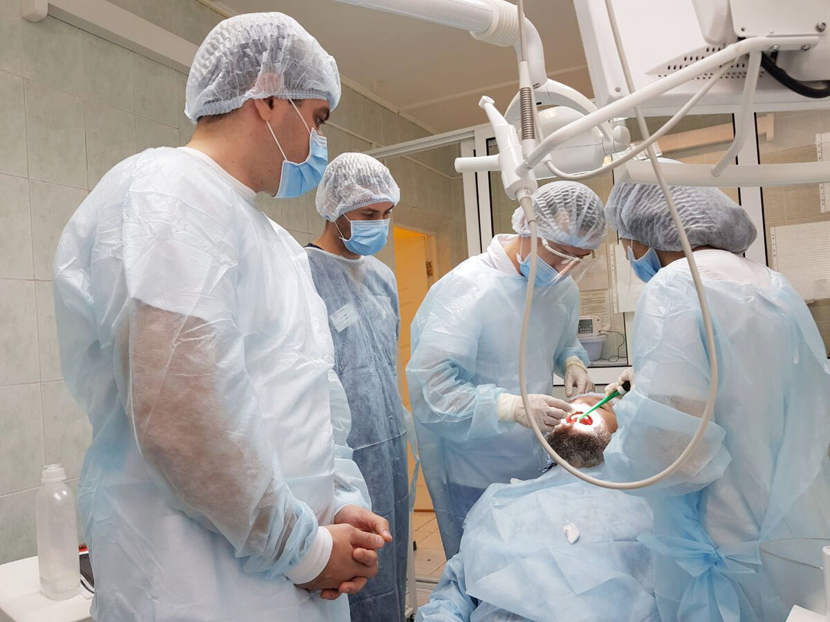 Операция синус лифтинга в стоматологии "Имплант Эксперт"