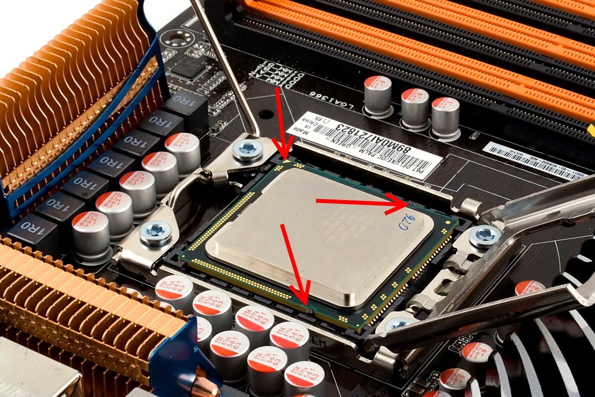 Как поставить процессор на материнскую плату. Материнские платы на сокет lga1366 p6t. Z690 сокет. Процессор для материнки гигабайт. Материнская плата Gigabyte h610i ddr4.
