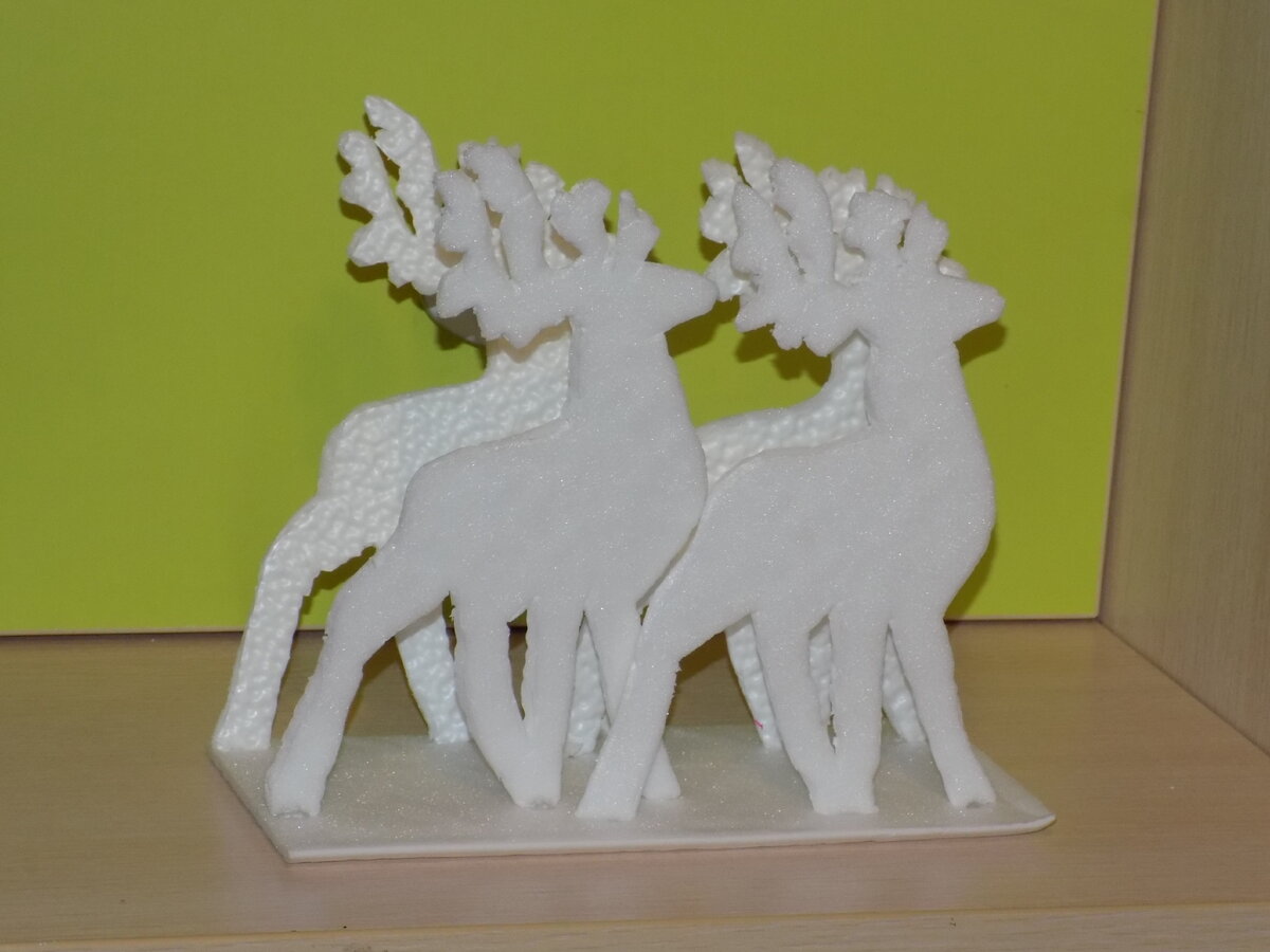 Как сделать сани и олени из бумаги.How to make a sledge and deer from a paper