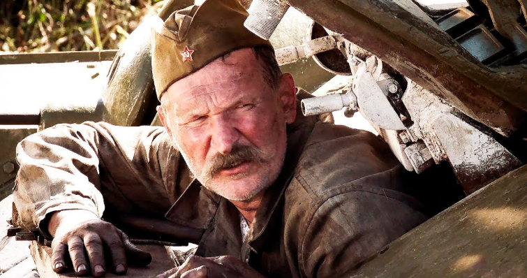 Как вы относитесь к отечественному кинематографу? Пишите свое мнение в комментариях!