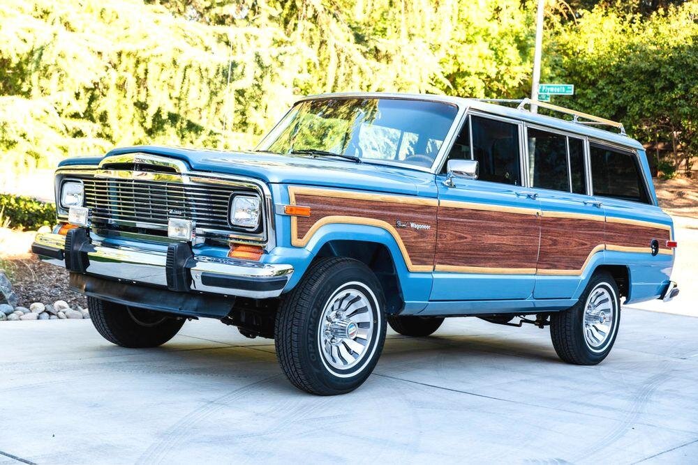 Jeep Grand Wagoneer LS1 V8 1984 года