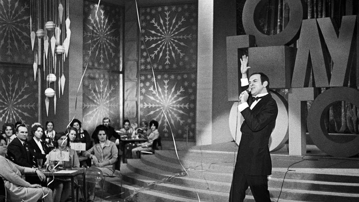 Муслим Магомаев на "Голубом огоньке".