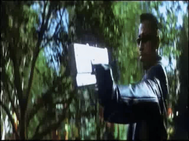 И это ты называешь bullet time?