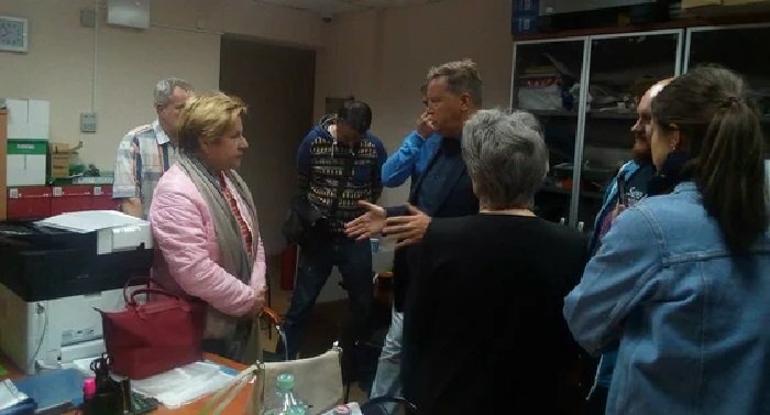 Представители оппозиционных партий в ИКМО Озеро Долгое. Фото ЗакС.ру 