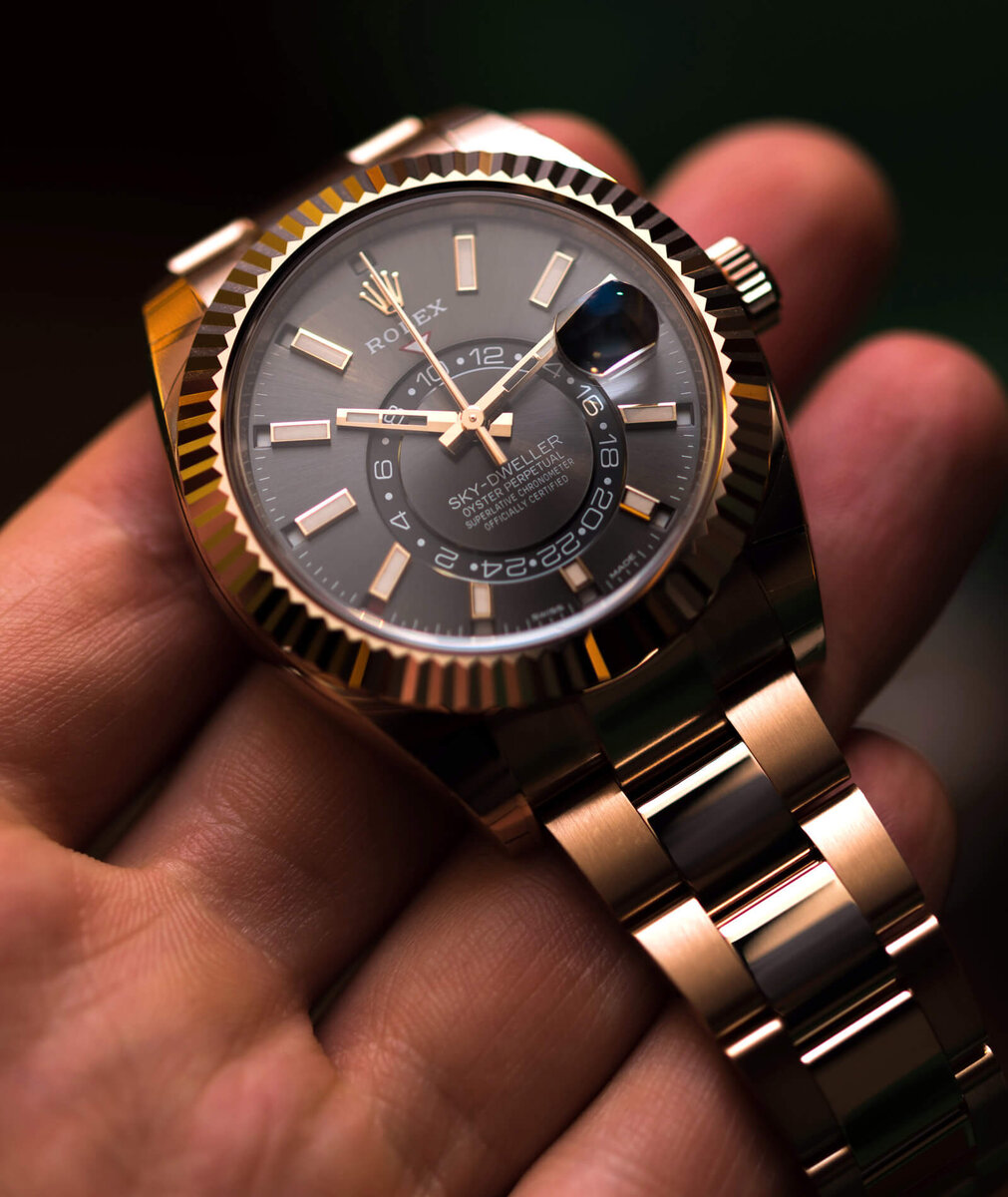 Не влюбиться сложно согласитесь)