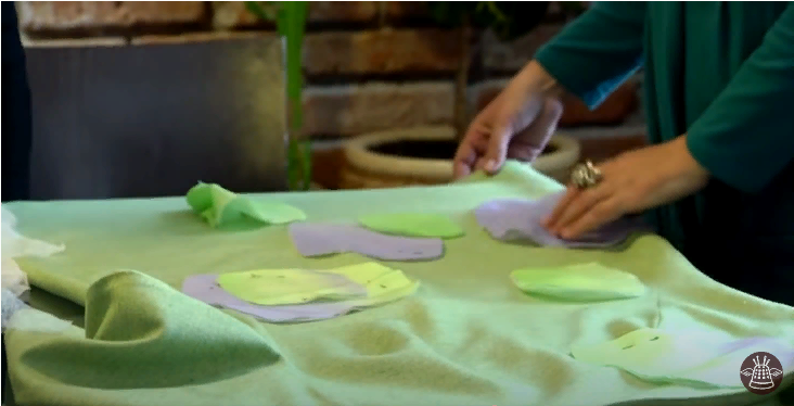 разложить элементы на изделии