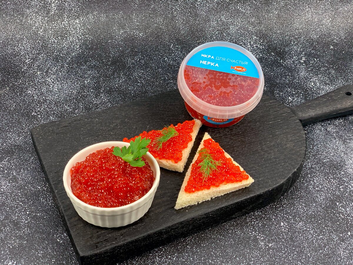 икра мелкая розовая. икра речной форели. ленок рыба икра. икра мойвы пробойная.