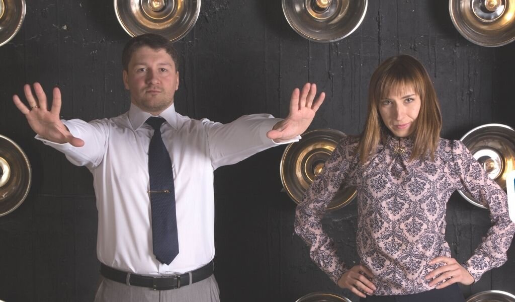 Наша команда в компании Starlife.  Двое: я и Юра. Единственный человек, с кем мы дружим за пределами бывшего бизнеса.