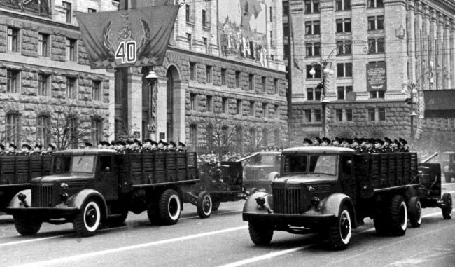 МАЗ-200Г