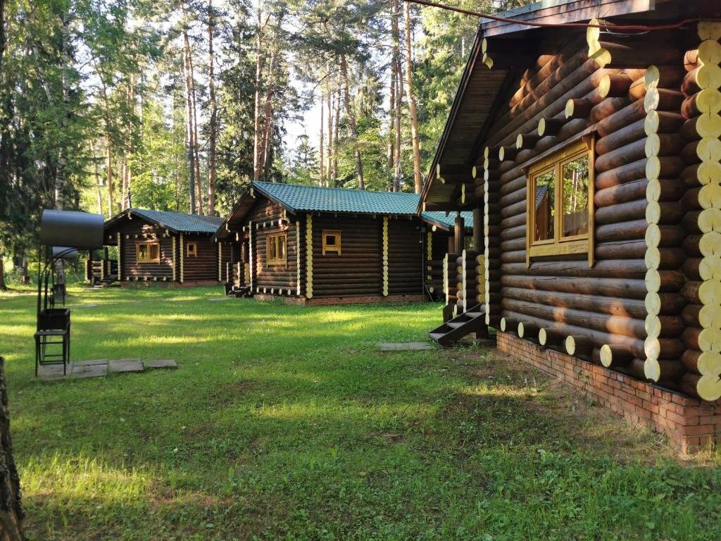 Источник фото: https://101hotels.com/main/cities/izhevsk/dom_otdiha_mashinostroitel.html