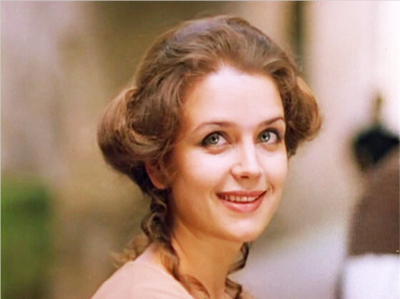 Алферова в молодости