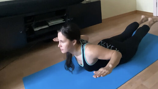 Шалабхасана поза саранчи коррекция