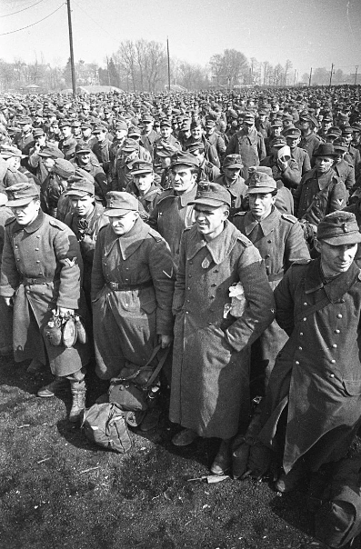 Немецкие военнопленные. Фото из открытых источников