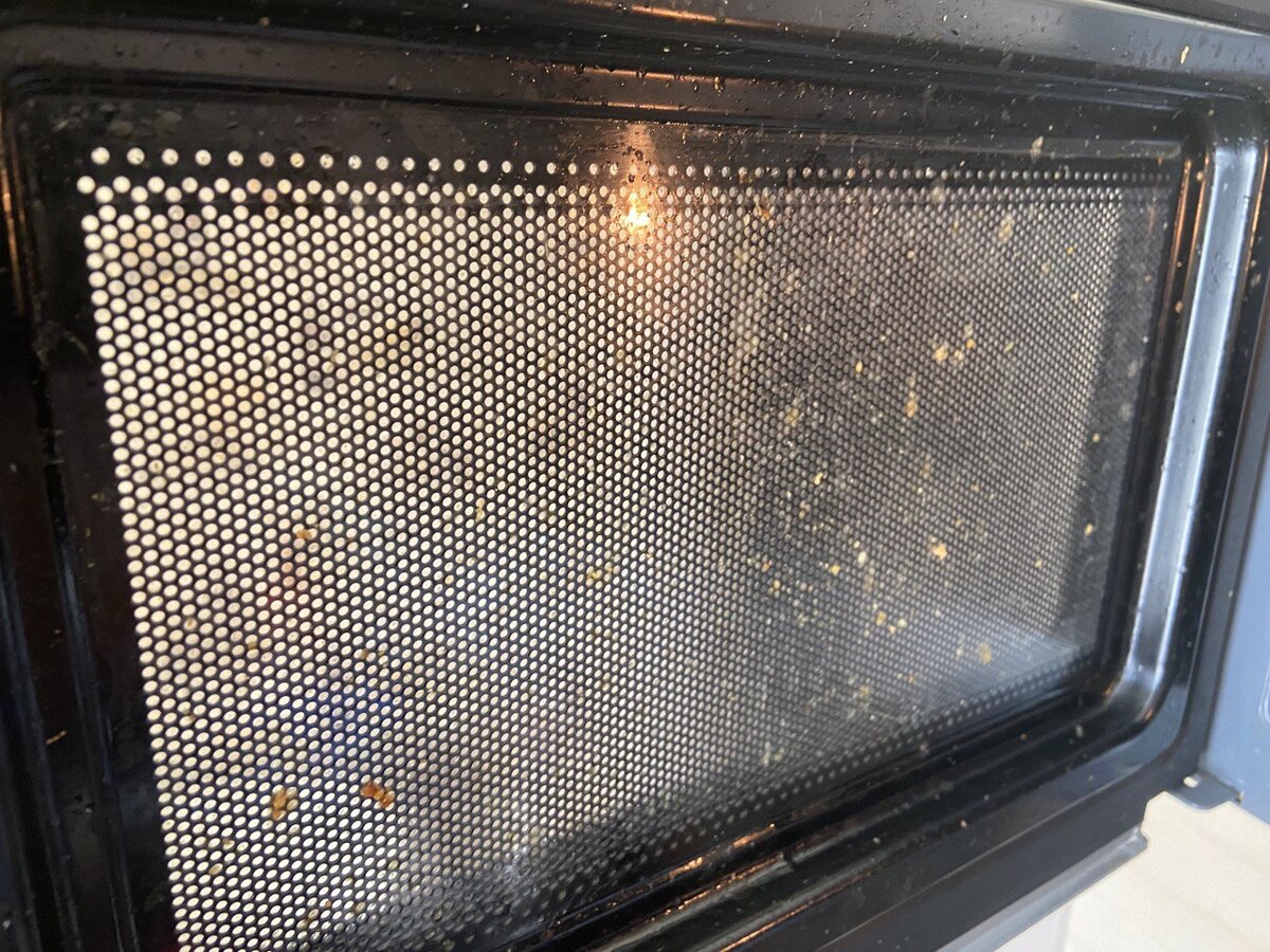 Застывшие брызги жира