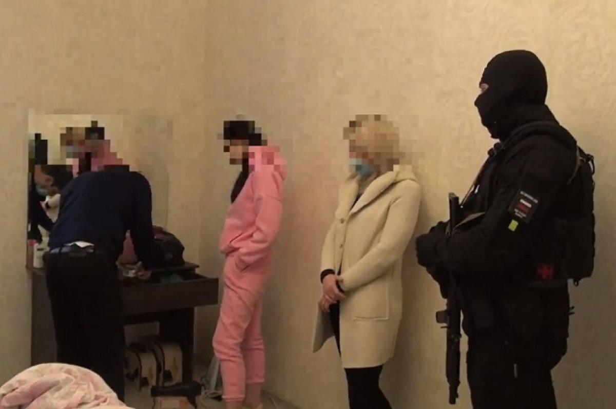    Сбежавшую с деньгами жертв финансовой пирамиды блогершу в КБР осудят заочно