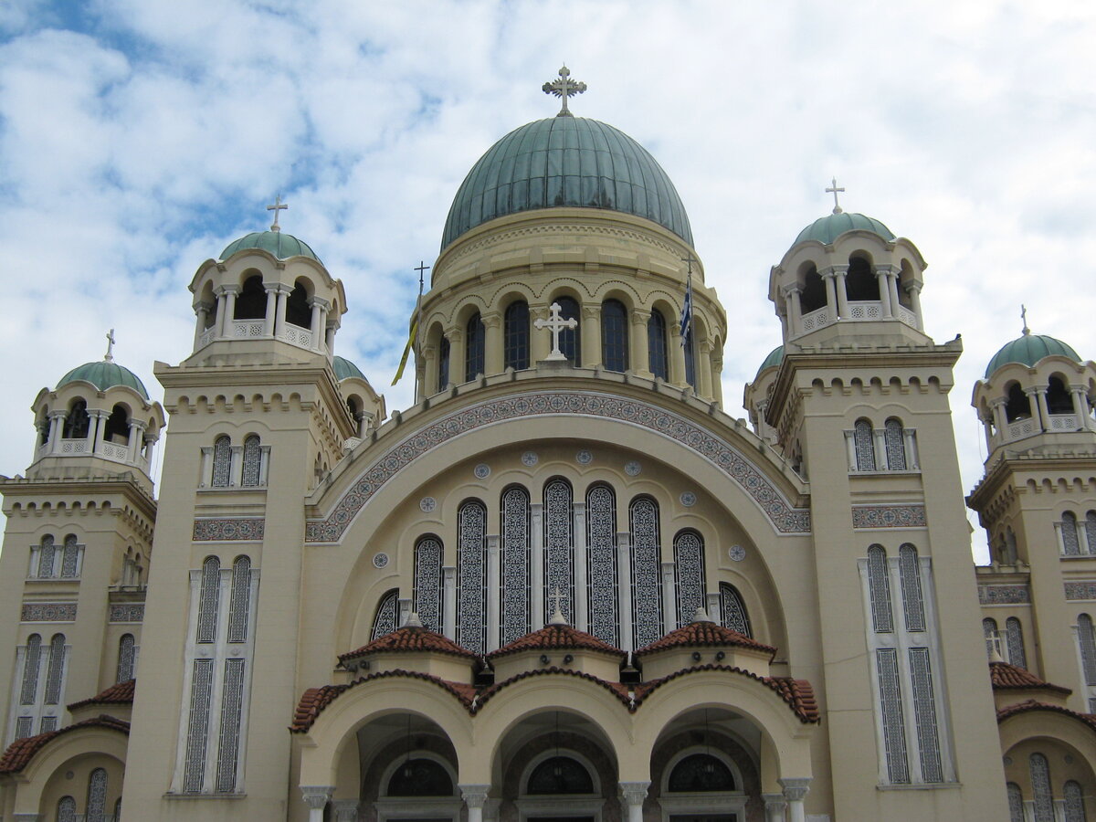 Кафедральный собор апостола Андрея Первозванного города Патры (фото автора)