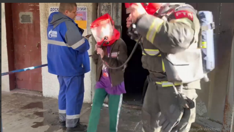    В Оренбурге за одно утро пожарные спасли 18 человек, в том числе трех детей Белов Михаил Александрович