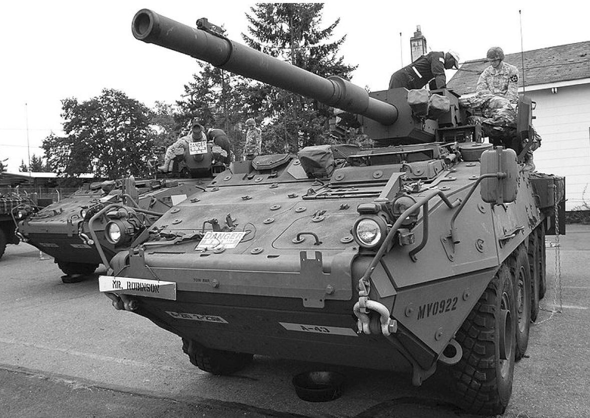 Рис. 1. Модификация машины Stryker М1128 с пушкой калибра 105 мм