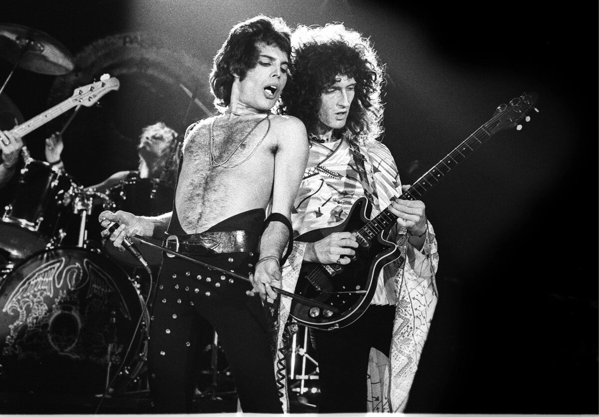 Freddie Mercury & Brian May