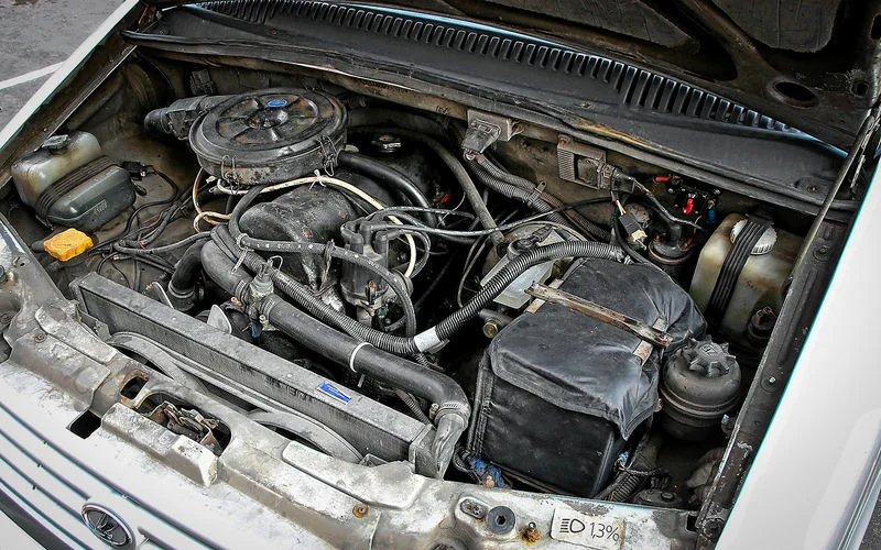 Под капотом у данного аппарата