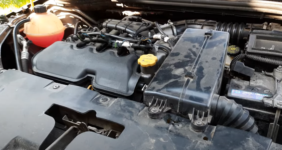 Бензонасос и форсунки в норме. Показываю как я проверял на Ладе Весте ...