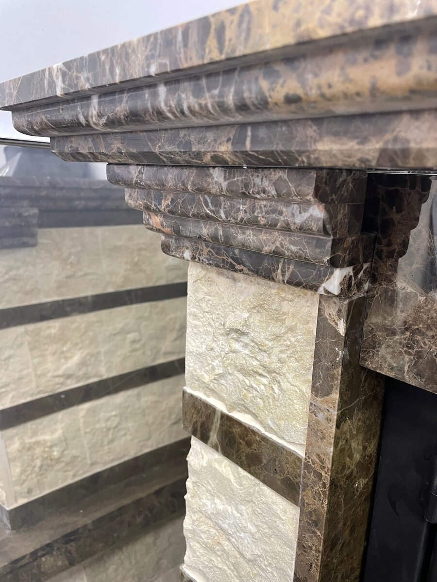 Посмотрите на сочетания изгибов мрамора и натурального камня