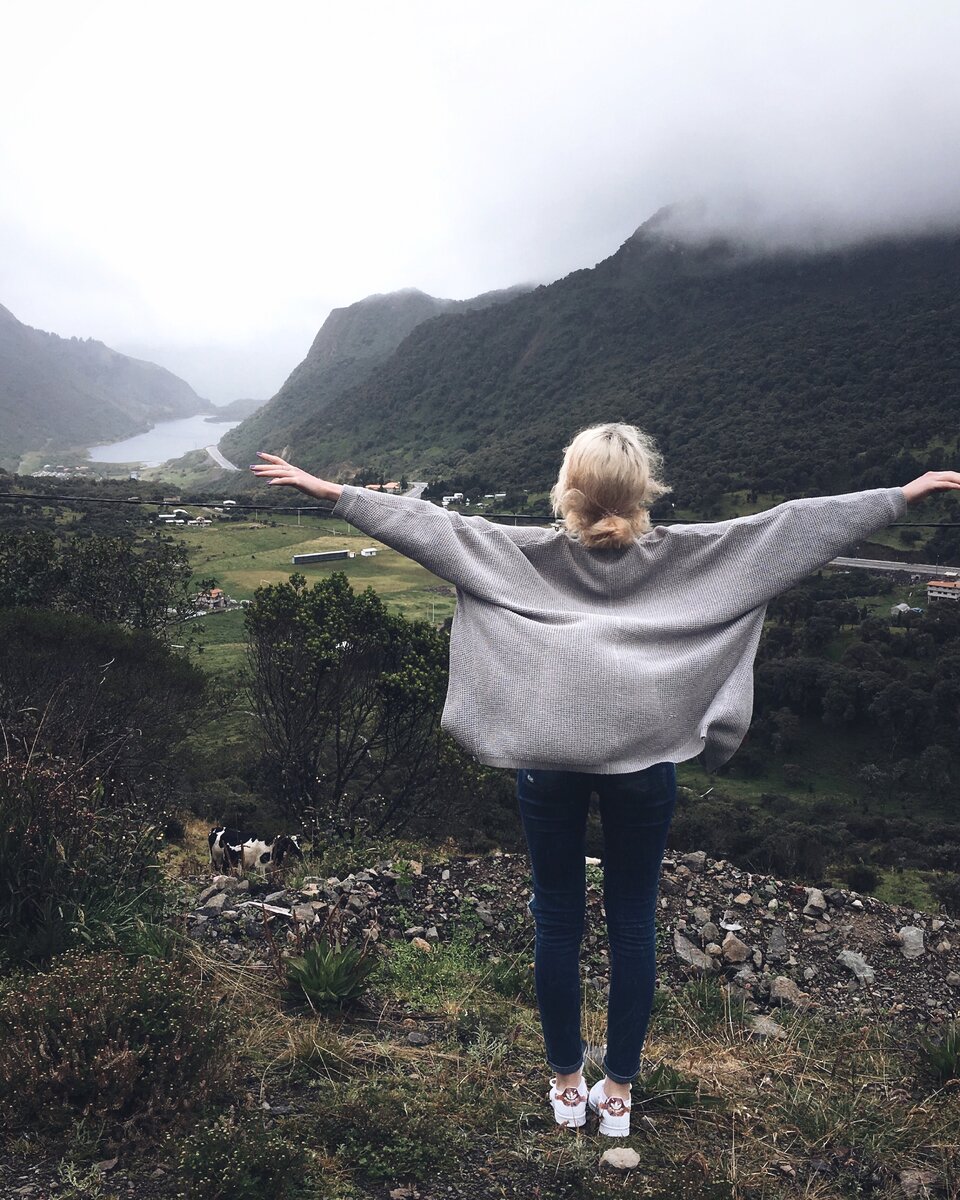 Время будто останавливается, а ты дышишь полной грудью 
и наконец замечаешь все то, чего не видишь в будничной спешке