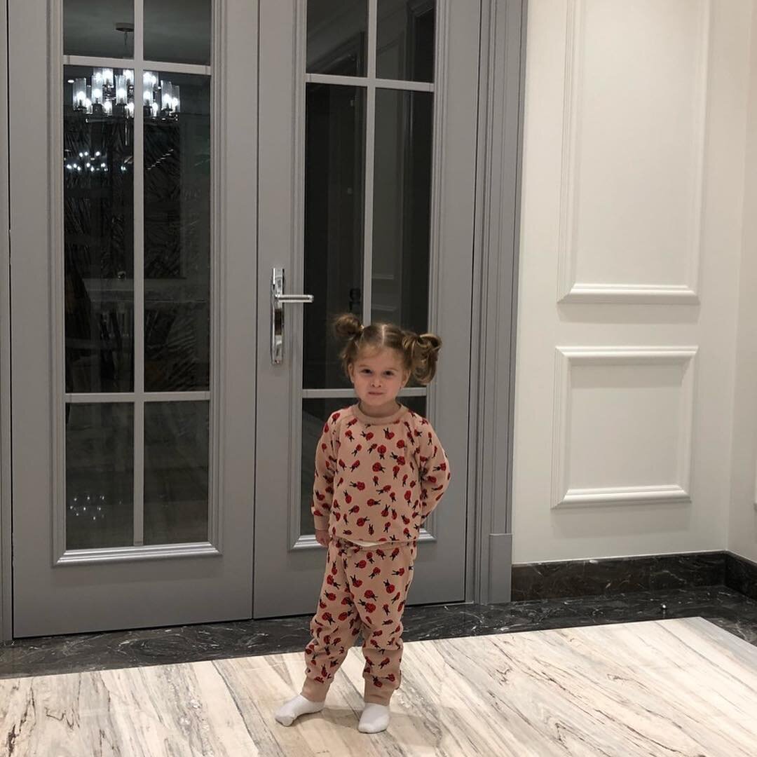 интерьер ксении бородиной. загородный дом ксении бородиной. павловы озера дом ксении бородиной. дом ксении бородиной фото. дом ксении бородиной интерьер.