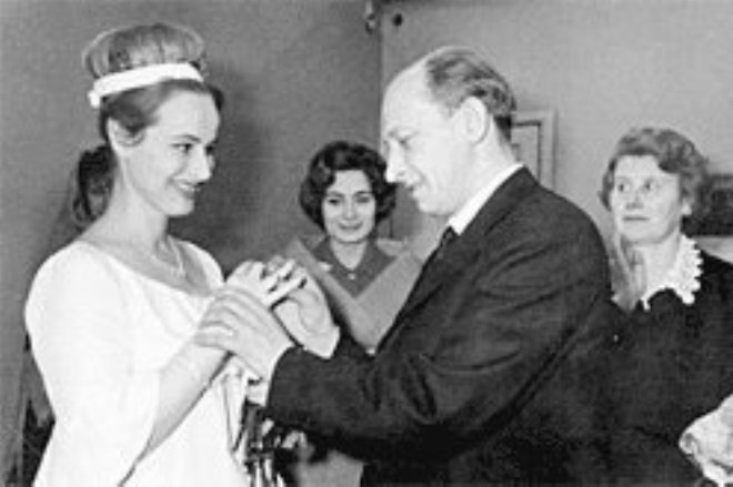 Евгений Евстигнеев и Лилия Журкина
