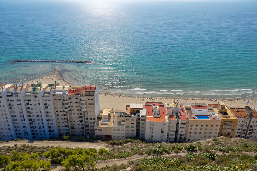 Raval Roig: первая линия моря и Playa Postiguet