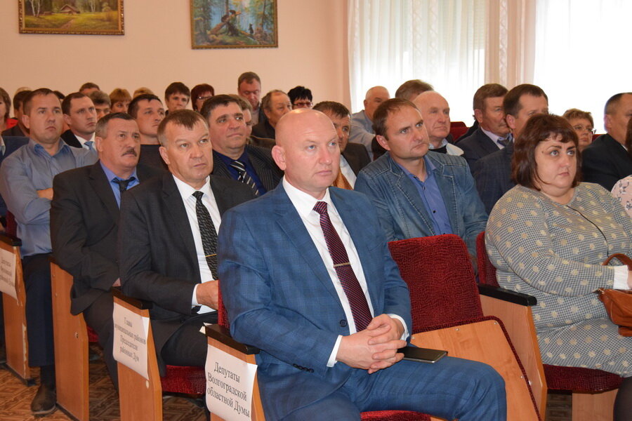 Сайт торгов волгоград. Глава Фроловского района. Сайт Фроловского муниципального района Волгоградской области. Глава администрации Фроловского района Волгоградской области. АПК Волгоградской области.